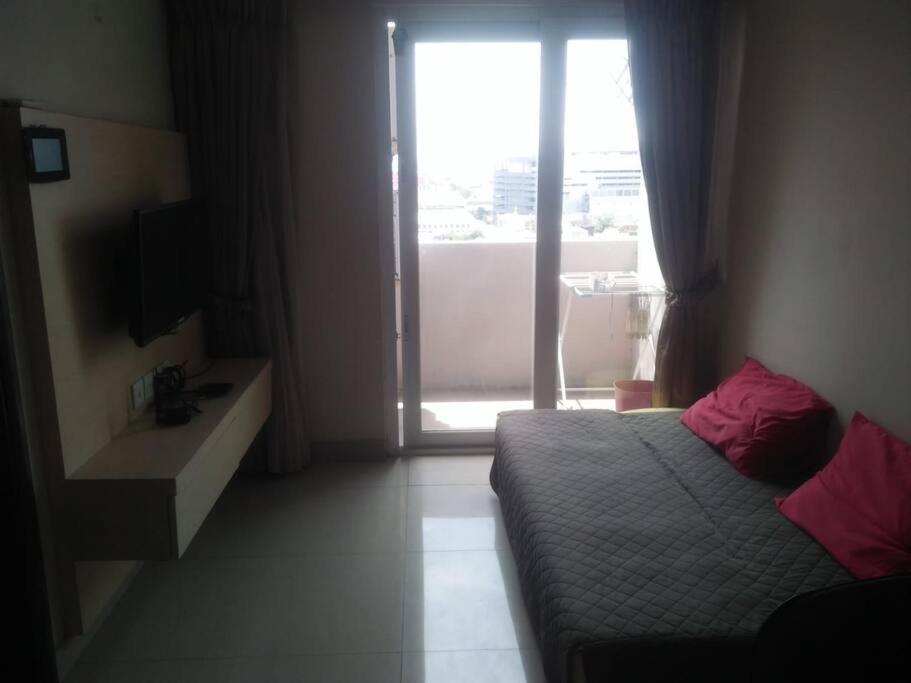 Mg Suite 1Bedroom Apartment By Just Inn Management Семаранг Екстериор снимка